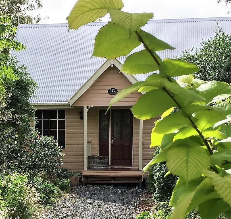 Bed & Breakfast Glenrose Cottages Warwick Australia